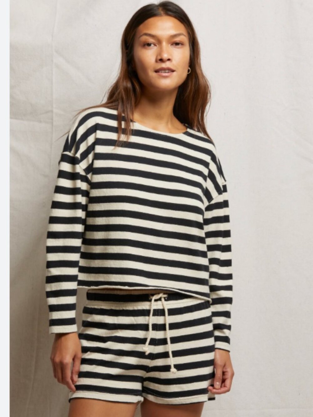 Perfectwhitetee Matching Short Set